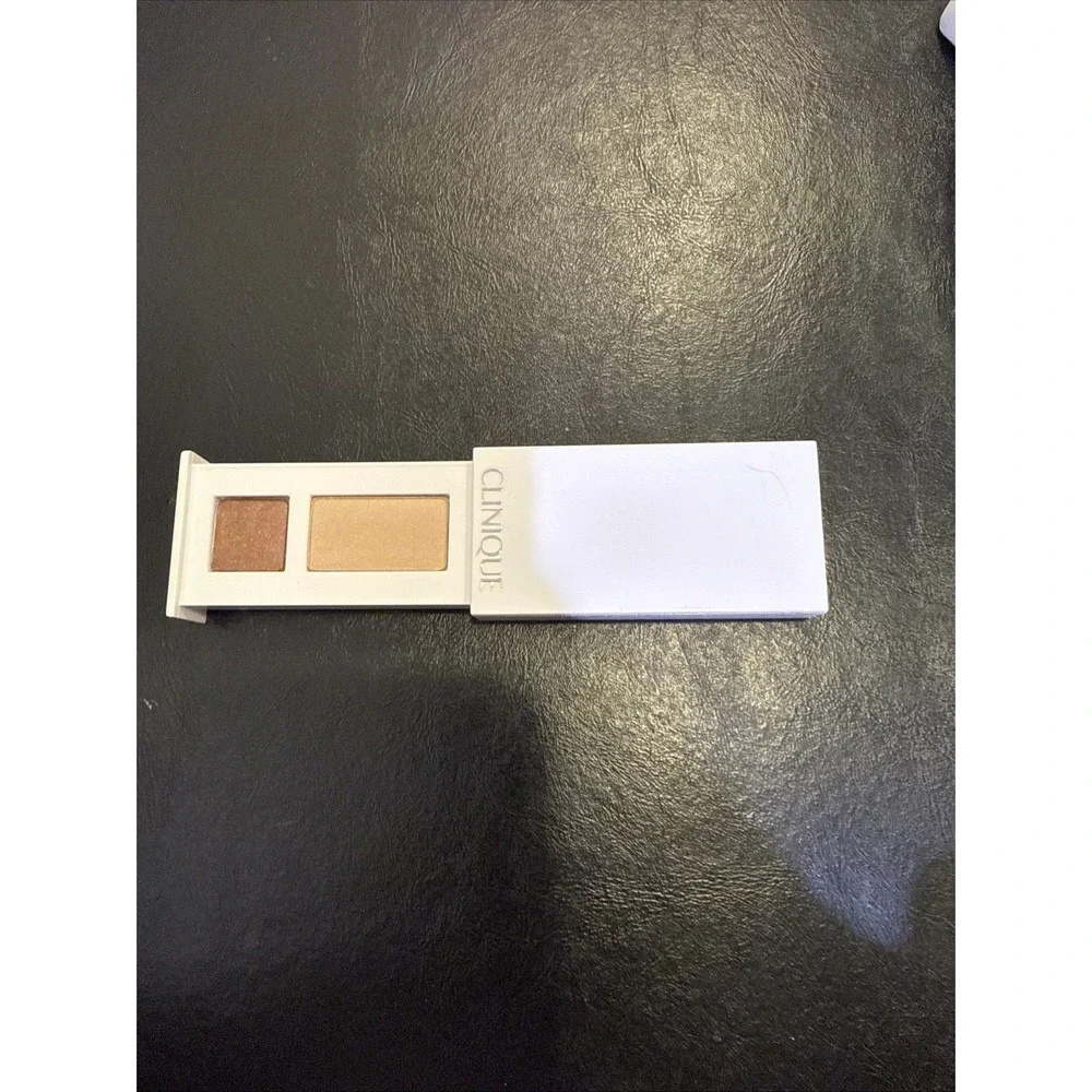 CLINIQUE‎ ALL ABOUT SHADOW DUO SHADE 01 LIKE MINK NEW IN BOX 0.06 Oz